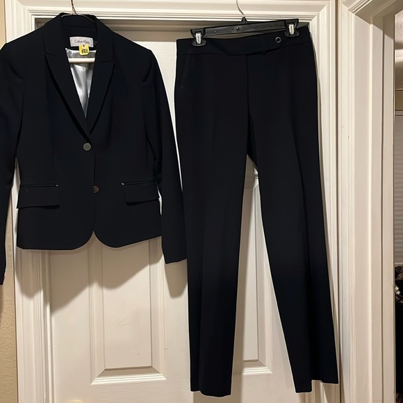 Calvin Klein Navy Blue Suit, Size 4, Like New - Picture 2 of 5